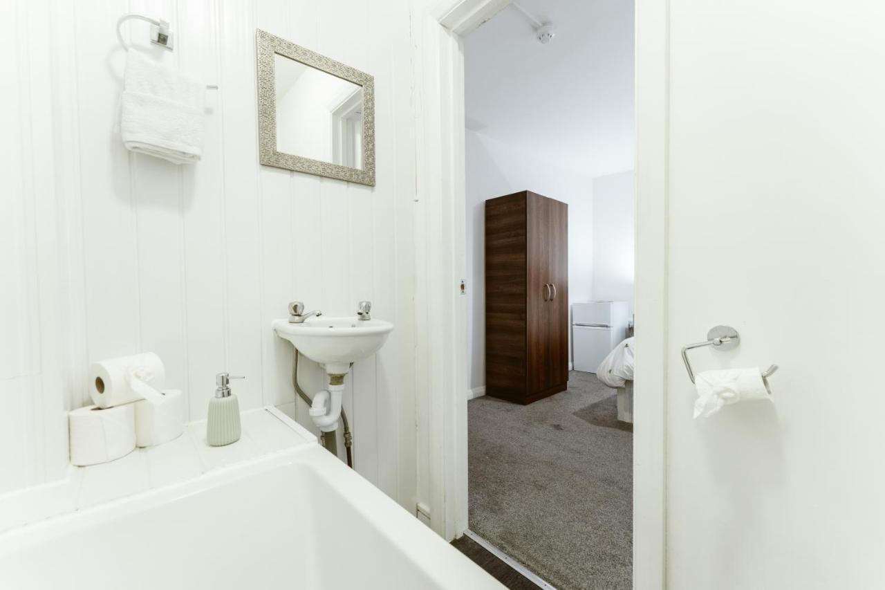 Whitechapel En-Suite Beds To Stay Лондон Экстерьер фото