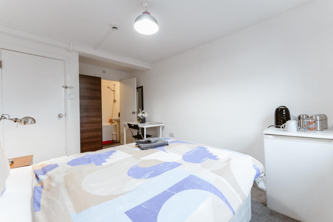 Whitechapel En-Suite Beds To Stay Лондон Экстерьер фото